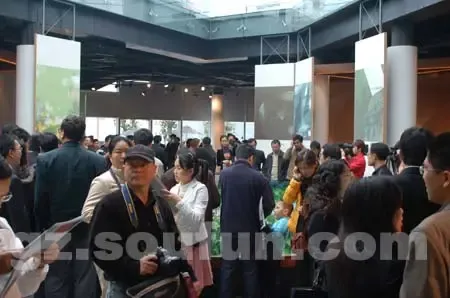 直播:金地地产广州开篇巨献 金地荔湖城盛大开放 直播:金地地产广州开篇巨献 金地荔湖城盛大开放