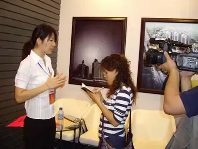 房博一线专访:联盟新城项目策划助理 郭雯 房博一线专访:联盟新城项目策划助理 郭雯