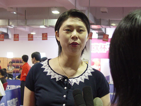 前国手,乒乓球世界冠军陈子荷接受采访