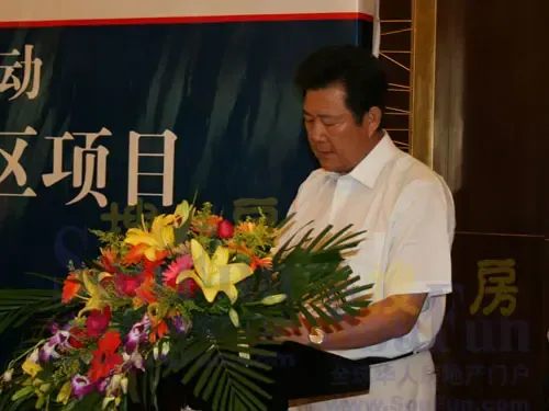 新世界中国地产济南项目部常务副总经理 李金诚 新世界中国地产济南项目部常务副总经理 李金诚