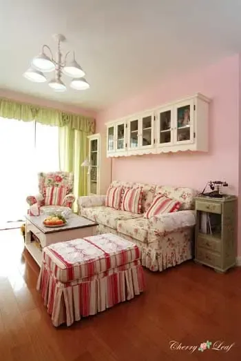 ˮ���Ұ�ĳǱ� ����Ҷ�������۵���ɫ֮��(ͼ)