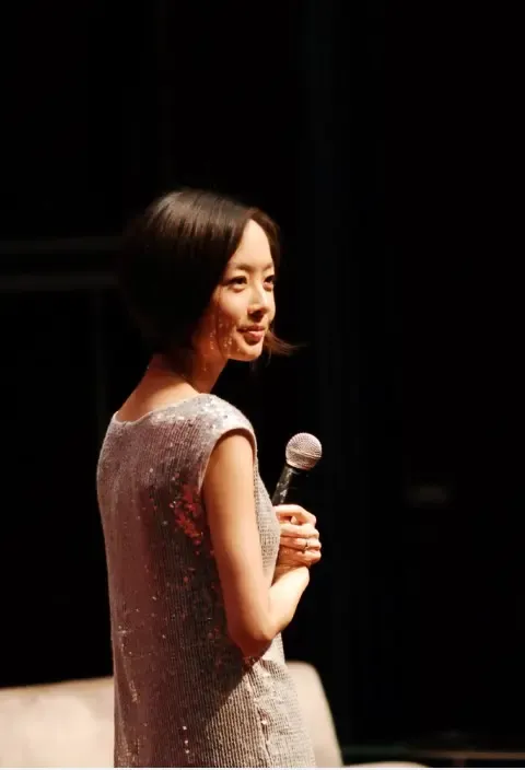 搜房直播:鲁豫有约--2007武汉融科·天城高峰论坛 搜房直播:鲁豫有约--2007武汉融科·天城高峰论坛