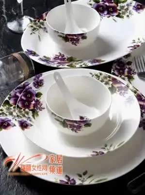 16款时尚色彩缤纷的餐具 装点小资家居生活(图) 16款时尚色彩缤纷的餐具 装点小资家居生活(图)