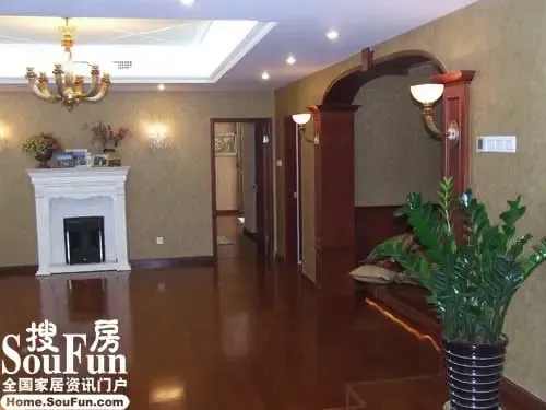 《设计师谈样板房》第二期——大户型西欧风格居室 《设计师谈样板房》第二期——大户型西欧风格居室