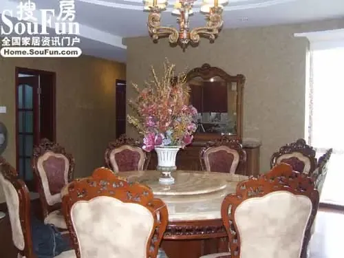 《设计师谈样板房》第二期——大户型西欧风格居室 《设计师谈样板房》第二期——大户型西欧风格居室