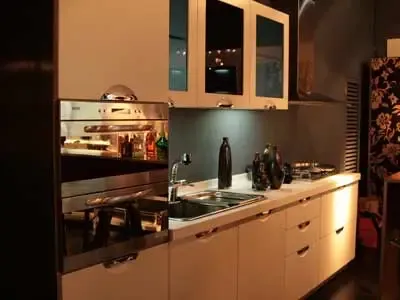 ���� ����