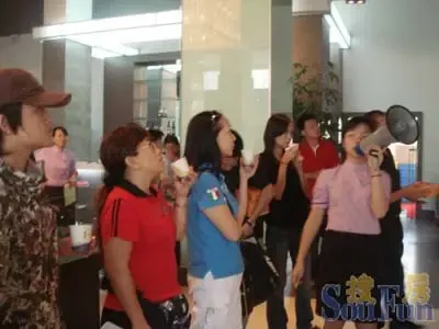 “左岸春天”亮点多多 九七折吸引搜房看房团 “左岸春天”亮点多多 九七折吸引搜房看房团