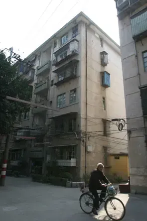 咄咄怪事 六栋楼莫名抖半年 咄咄怪事 六栋楼莫名抖半年
