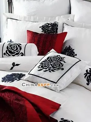 提前过圣诞节吧 一场装饰物的华丽盛宴(组图) 提前过圣诞节吧 一场装饰物的华丽盛宴(组图)