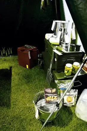 这年头家装还要中规中矩?帐篷集装箱自有天地 这年头家装还要中规中矩?帐篷集装箱自有天地