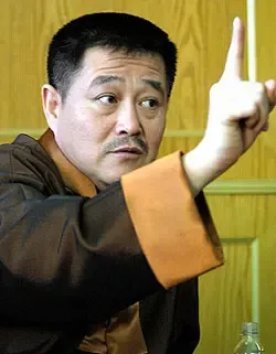 一个<em>男人</em>买不起房 看多版本女朋友爆笑台词-土