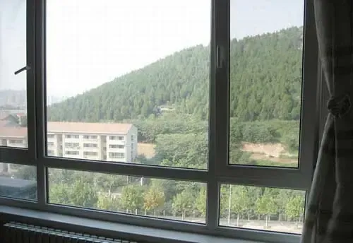 美妮晒三室一厅的新家 窗里窗外风景独好(组图) 家居 设计 新家 案例