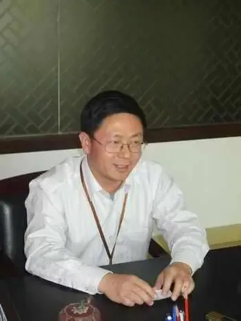 年会系列专访:法恩莎事业部总经理严邦平(图) 年会系列专访:法恩莎事业部总经理严邦平(图)