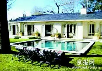 全球大比拼:100万美元能住啥样的房子?(图) 全球大比拼:100万美元能住啥样的房子?(图)