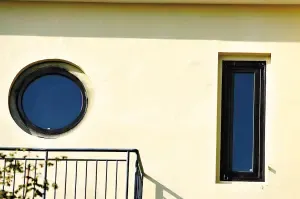 点击查看图片 点击查看图片