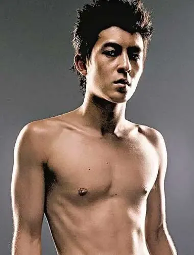 “艳照门”事件男主角陈冠希时尚家居秀 “艳照门”事件男主角陈冠希时尚家居秀