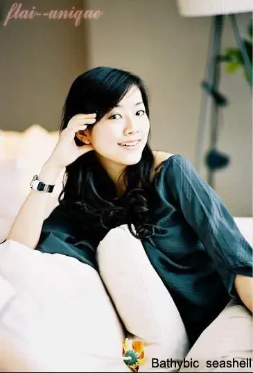 22岁少女总裁的豪宅家居生活 22岁少女总裁的豪宅家居生活