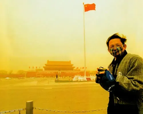 庄严的天安门正被风沙侵袭 庄严的天安门正被风沙侵袭