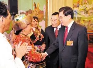 胡锦涛参加西藏代表团审议 胡锦涛参加西藏代表团审议