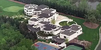 NBA第一豪宅“乔家大院” NBA第一豪宅“乔家大院”