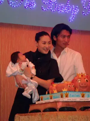 张柏芝放话最爱不是霆锋 为救婚姻退出娱乐圈 张柏芝放话最爱不是霆锋 为救婚姻退出娱乐圈