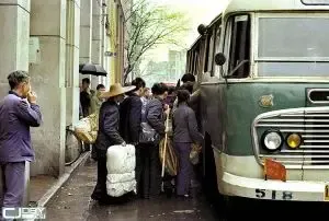 1978年广州什么样?老照片引发市民翻箱倒柜潮 1978年广州什么样?老照片引发市民翻箱倒柜潮
