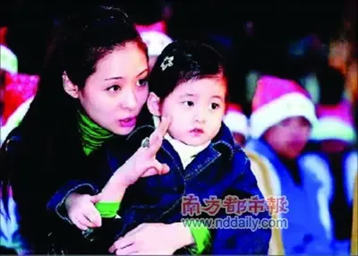 港姐挖墙脚勾上钻石男 女星教你入豪门秘笈 港姐挖墙脚勾上钻石男 女星教你入豪门秘笈