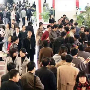 时评:买房有风险,出手须谨慎 时评:买房有风险,出手须谨慎