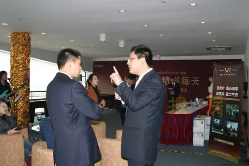 点击查看图片 点击查看图片