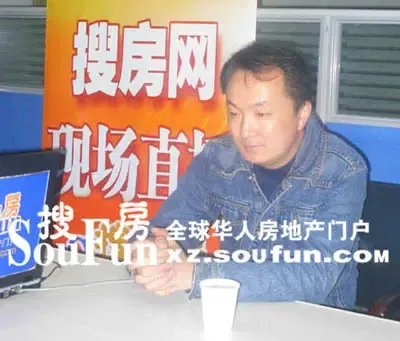 顺顺利利上房,高高兴兴住房。 顺顺利利上房,高高兴兴住房。