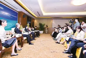 �������Ի����ز�����2008�����½��ռ䲻��