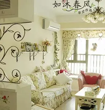 ���ڼӷƺ����ɰ�Ů����С�족������������ͼ