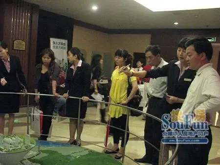 现场直播:2008万科城市与企业品牌高峰论坛 现场直播:2008万科城市与企业品牌高峰论坛