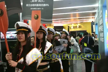 搜房第三只眼看房展:看房看热闹看市场试探行情 搜房第三只眼看房展:看房看热闹看市场试探行情