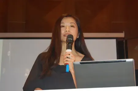 搜房直播:曾子墨相约金都汉宫 搜房直播:曾子墨相约金都汉宫