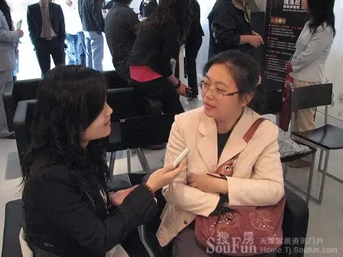 记者采访琪玛 记者采访琪玛