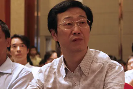 成都高层建筑的抗震与防震专家研讨会