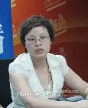 ��Ӣ��̸������ע���Ի���̫��װ���ܾ�����С��