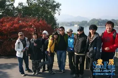 温暖冬日徒步游西湖 阳光明媚心情更舒畅|搜房