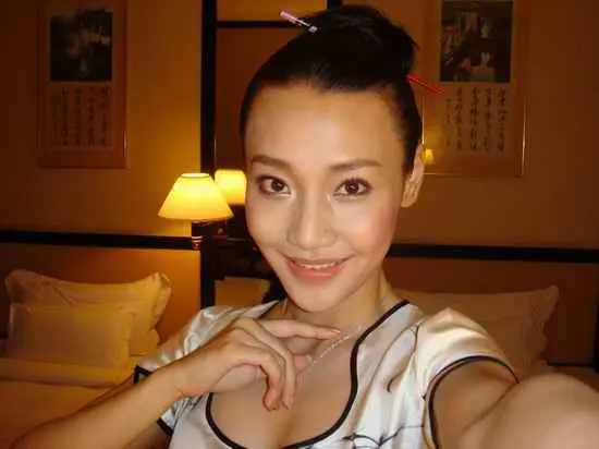女演员潘星谊20日意外身亡 节前曾"闪婚"武汉(图)