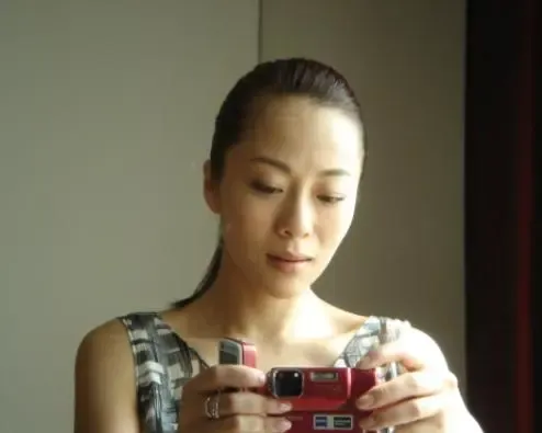 保剑锋下月将迎娶 何珈好 过门 曝准新娘家居照