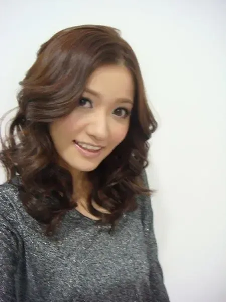 于根伟与名模离婚再娶名模