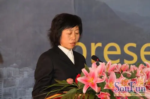 个旧市委常委,市人民政府副市长白燕