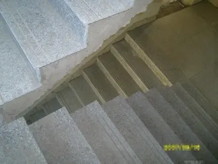 买现房十大妙招 不看电梯看楼梯不问屋主问警卫