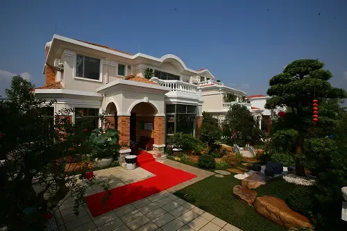 独栋小别墅+假日半岛的别墅是永恒的稀缺产品