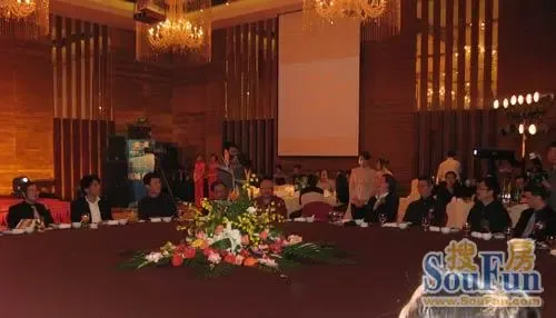 来自世界各地的室内设计大师们出席了此次颁奖盛典 来自世界各地的室内设计大师们出席了此次颁奖盛典