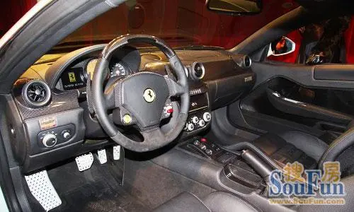 法拉利599 gtb fiorano中国限量版艺术典藏跑车中控内饰高清图片