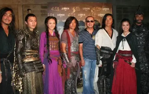 谢霆锋《风云2》拧断妇婴脖子