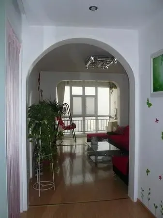 ���������ϱ�ͨ ɹ75ƽ��н�ײ����ʵС��(ͼ)