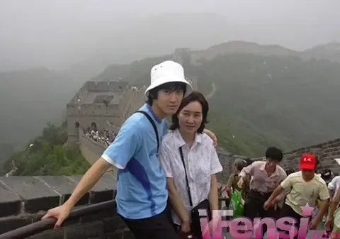 (转) 家居照看<em>明星</em>母子<em>相似度</em>_海报网_City Gir